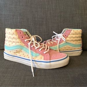 Disney x Vans Toy Story Pixar Bo Peep Sneakers SK8 HI Slim Size 7